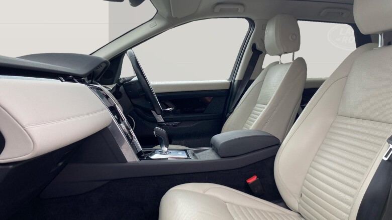 Land Rover Discovery Sport 2.0 P250 SE 5dr Auto Petrol Station Wagon